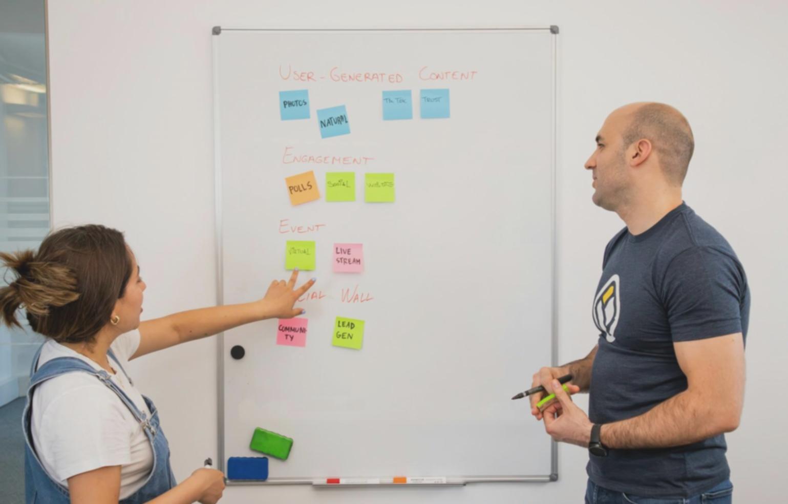 Moderne Fintech-Entwicklung im nytherialova Büro